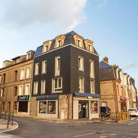 La Belle Vue Le Diamant Des Yeux Mer Et Golf Front Mer Etretat Exterior photo