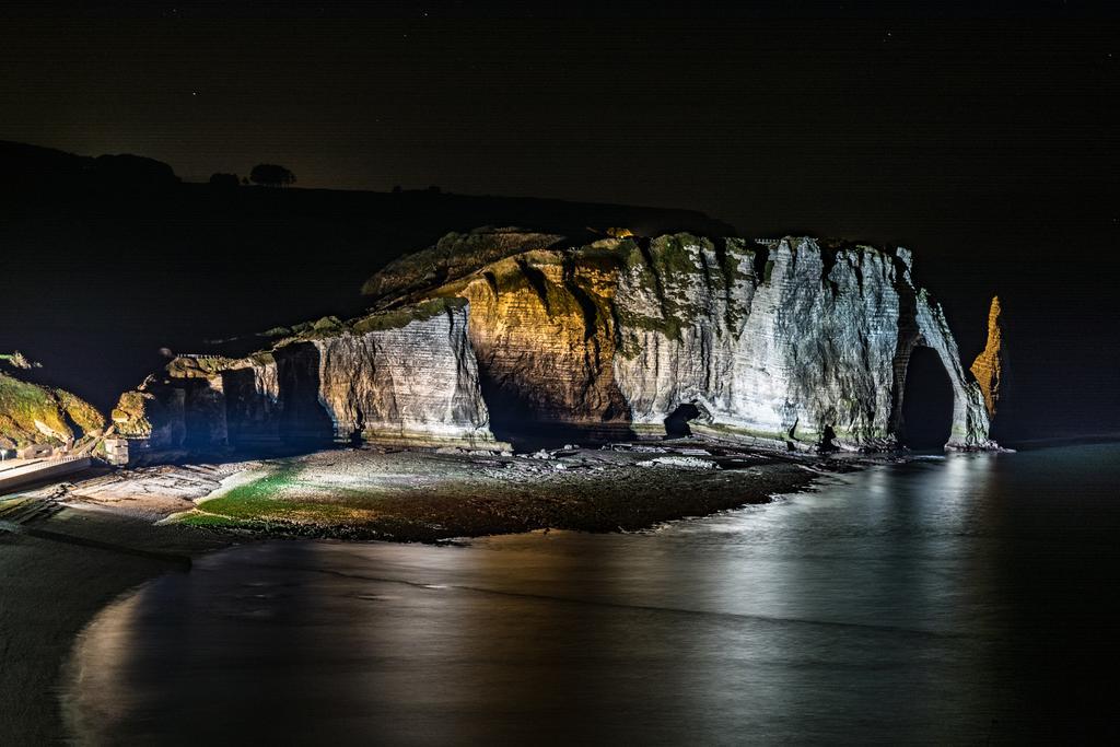 La Belle Vue Le Diamant Des Yeux Mer Et Golf Front Mer Etretat Exterior photo